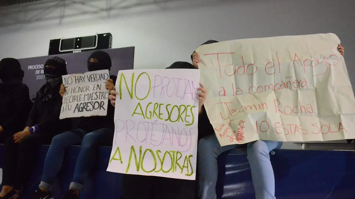 Nuevas generaciones de mujeres han conseguido visibilizar la violencia de género.  Luis Luévanos  El Sol de San Juan del Río.